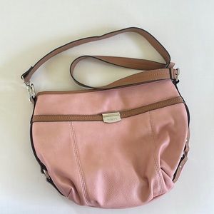 Cross body faux leather purse